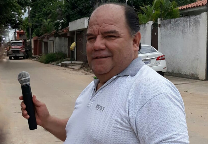 Periodista boliviano se declara amedrentado por jefe policial