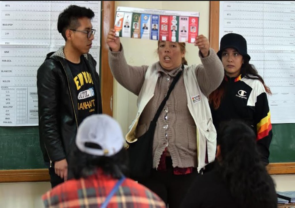 Elecciones en Bolivia:  reportero golpeado y dificultades de acceso