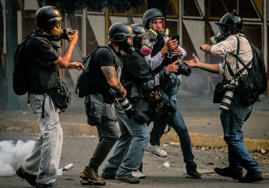 Funcionarios del Sebin intimidaron a reporteros en Caracas