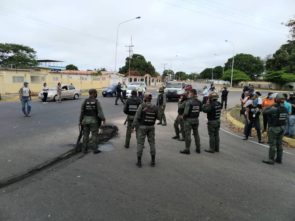 Efectivos militares impidieron labor de periodistas en El Tigre