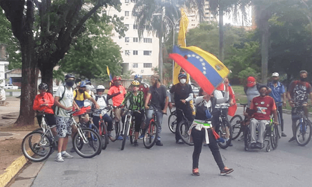 Detenida fotógrafa en manifestación de ciclistas carabobeños