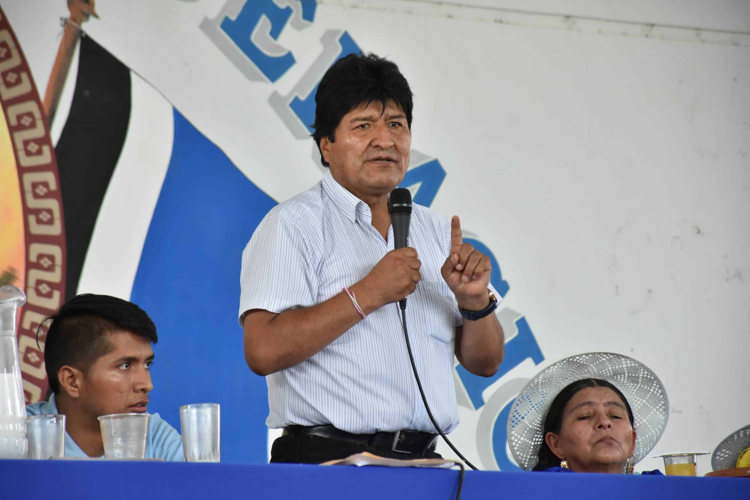 Expresidente Morales acusa  a la prensa de derechista