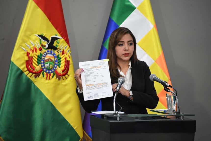 Viceministra denuncia hostigamiento y la suspensión de emisiones en regional de BoliviaTv