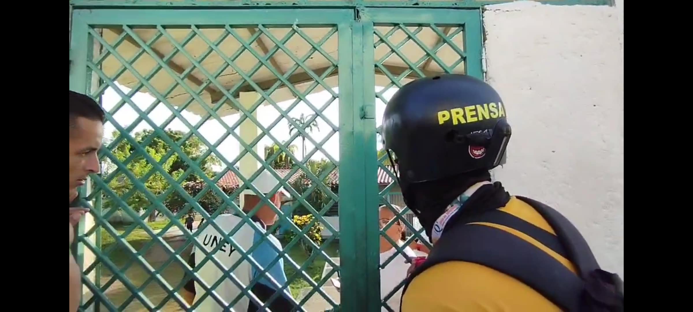 Limitan el trabajo informativo de reportero en escuela de Yaracuy